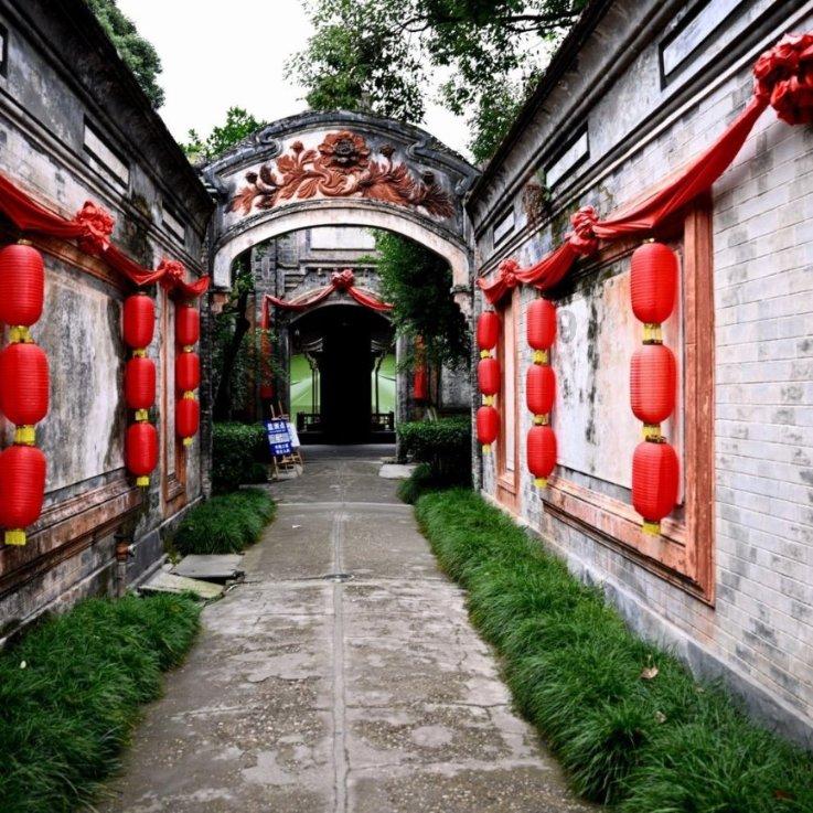 清理脏乱的宫殿